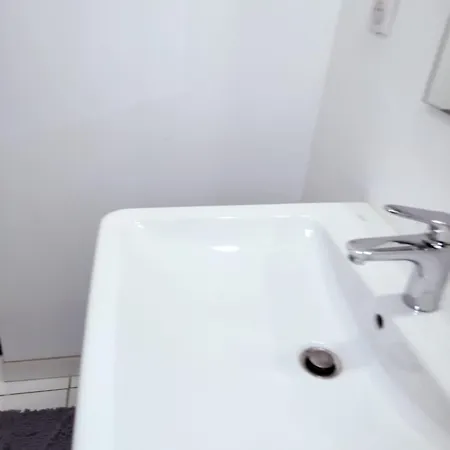 Apartment 3 Renove Et Spacieux, Entierement Meuble